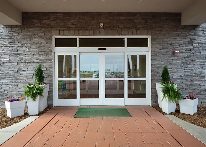 Holiday Inn Hotel & Suites Bloomington Airport By Ihg